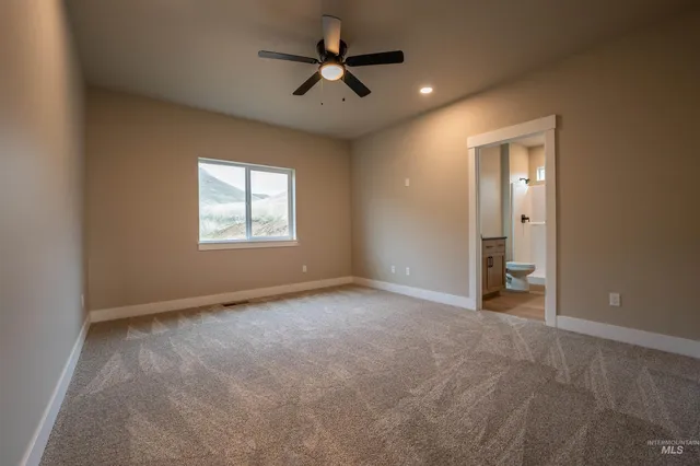 $479,900 | 2198 Highway 52, Payette, ID 83661