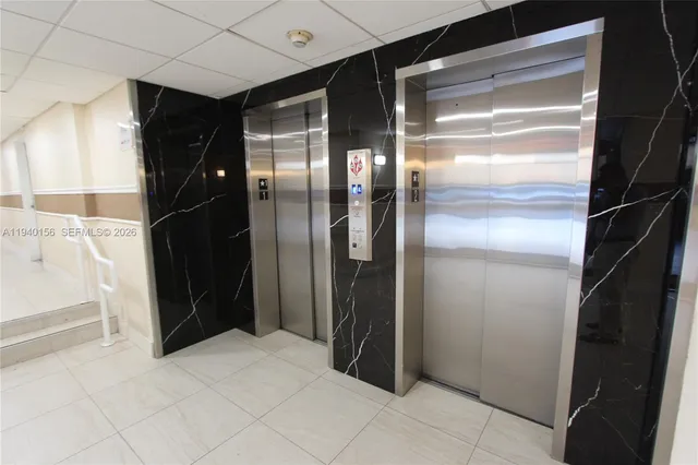 a view of a backyard with plants