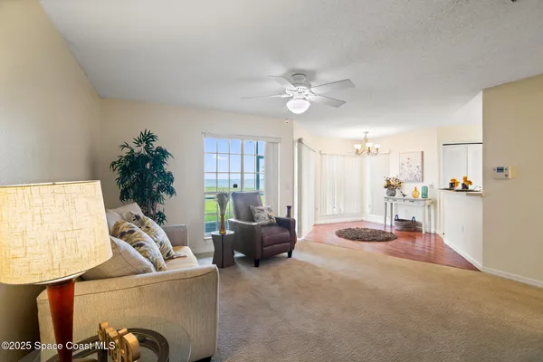 a sign that is on the side of the road