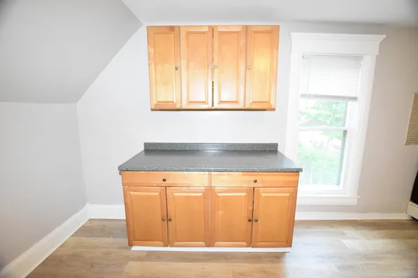 $1,300 | 338 Marion Avenue, Unit 2, Aurora, IL 60505