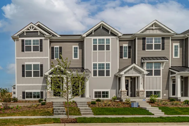 a front view of a large residential apartment building