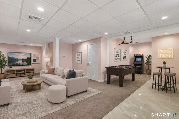 $649,000 | 9 Fox Run Lane, Seymour, CT 06483