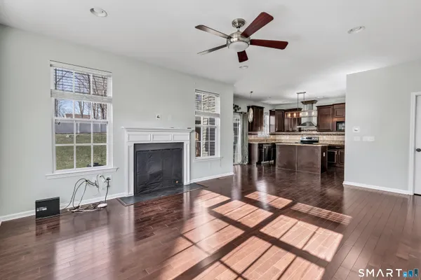 $649,000 | 9 Fox Run Lane, Seymour, CT 06483