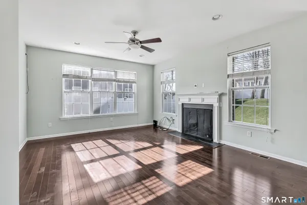 $649,000 | 9 Fox Run Lane, Seymour, CT 06483