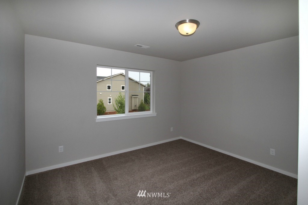 16315 5th Avenue Southeast Bothell, WA 98012 - Photo 12 of 14 Gallery Image 12