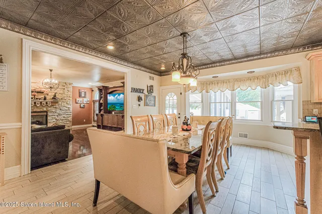 a view of entryway with a front door