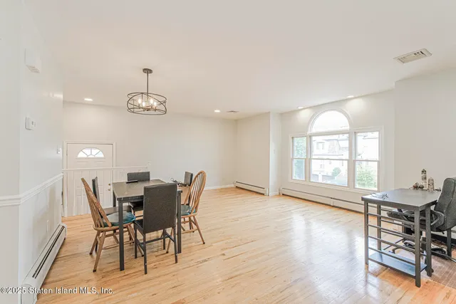 $2,050,000 | 72 Giegerich Avenue | Tottenville