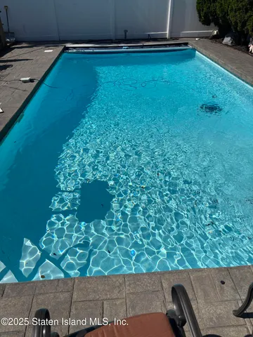 $2,050,000 | 72 Giegerich Avenue | Tottenville