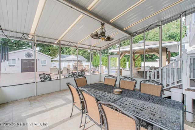 $2,050,000 | 72 Giegerich Avenue | Tottenville