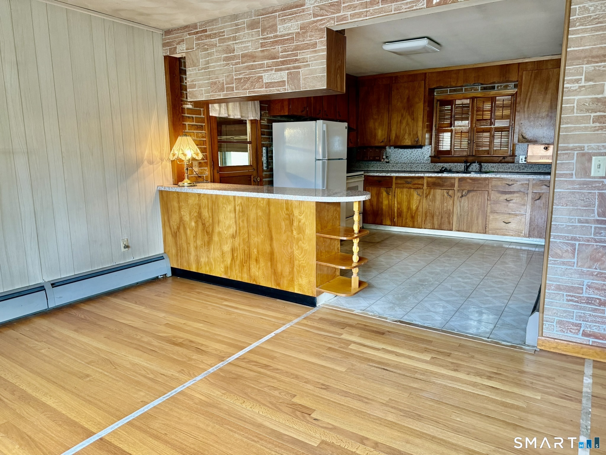 403 Woodtick Road Waterbury, CT 06705 - Photo 4 of 23