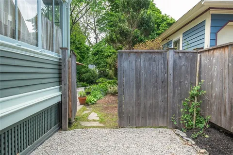 $1,575,000 | 66 Halsey Street, Providence, RI 02906
