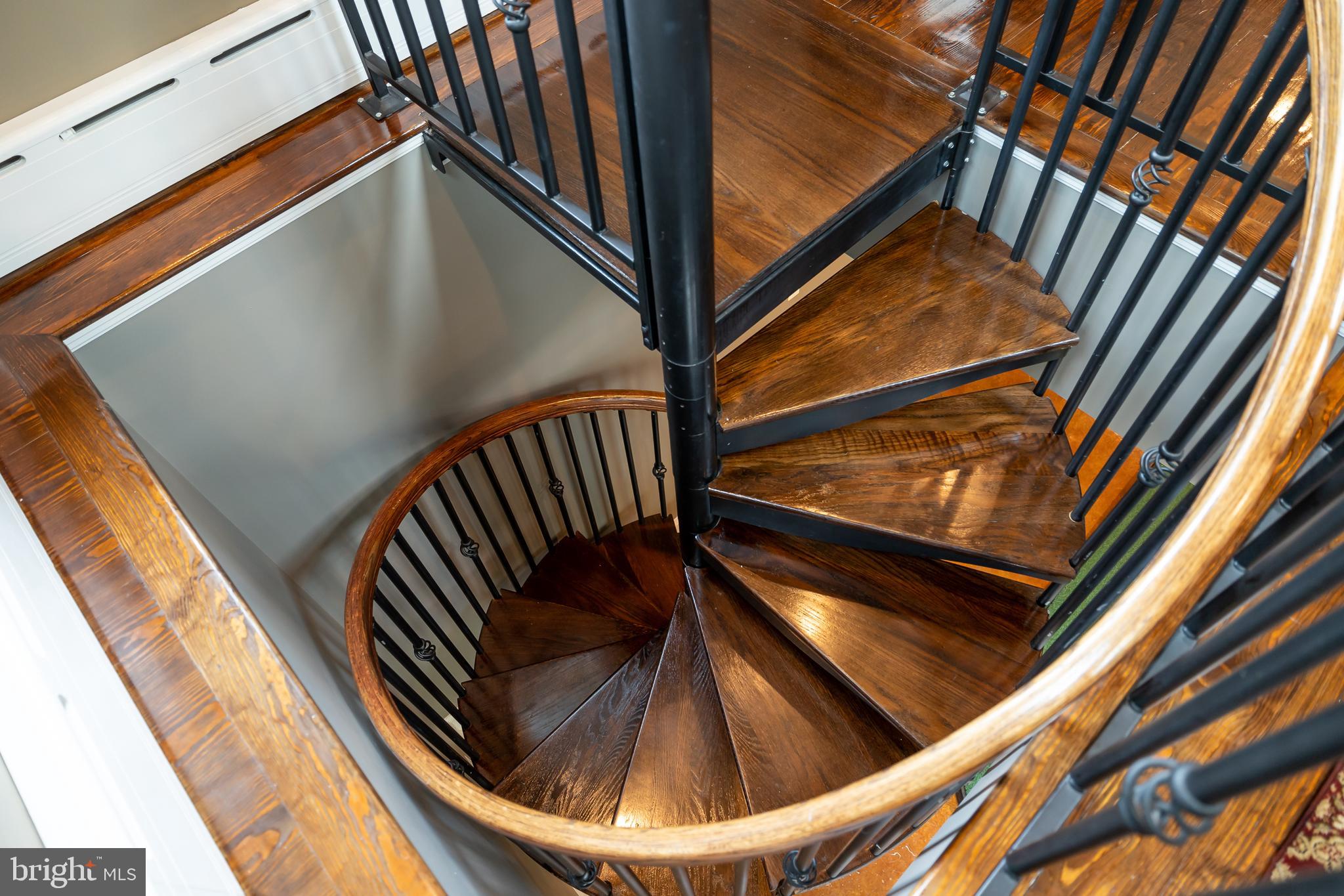 203 Thomas Avenue Riverton, NJ 08077 - Photo 19 of 55