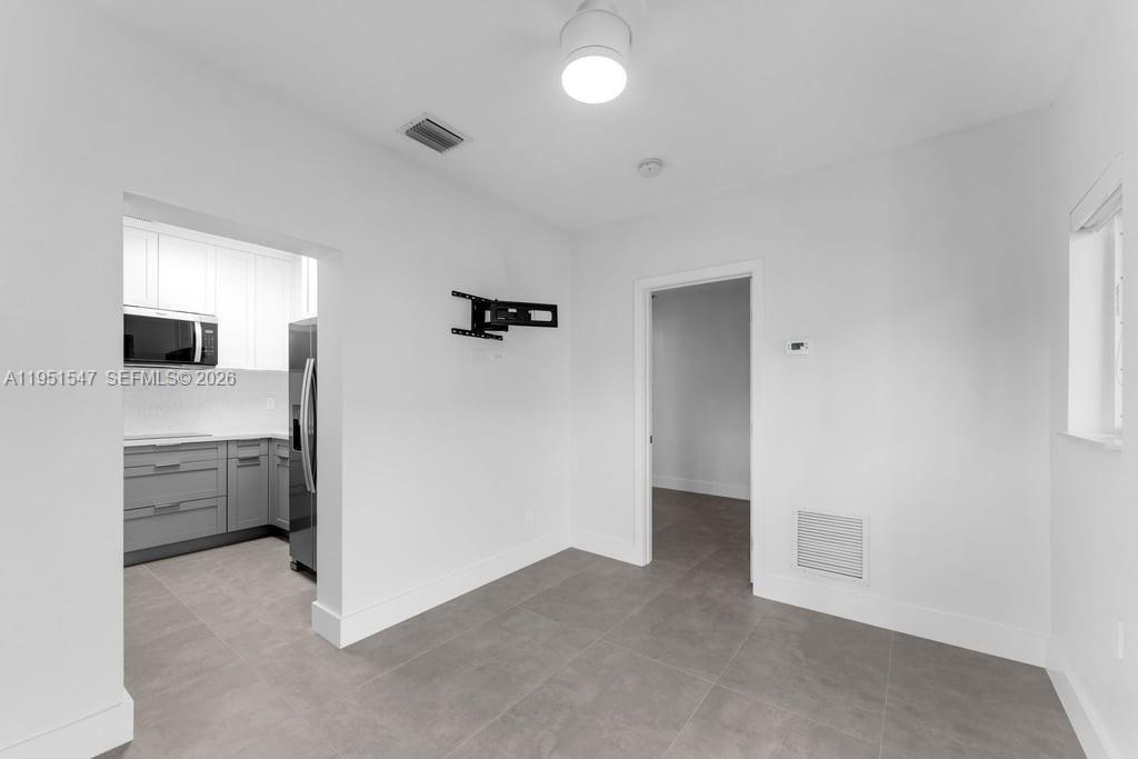 2930 Southwest 79th Court Miami, FL 33155 - Photo 29 of 53 IN LAWS QUARTER