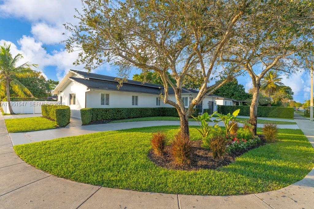 2930 Southwest 79th Court Miami, FL 33155 - Photo 3 of 53