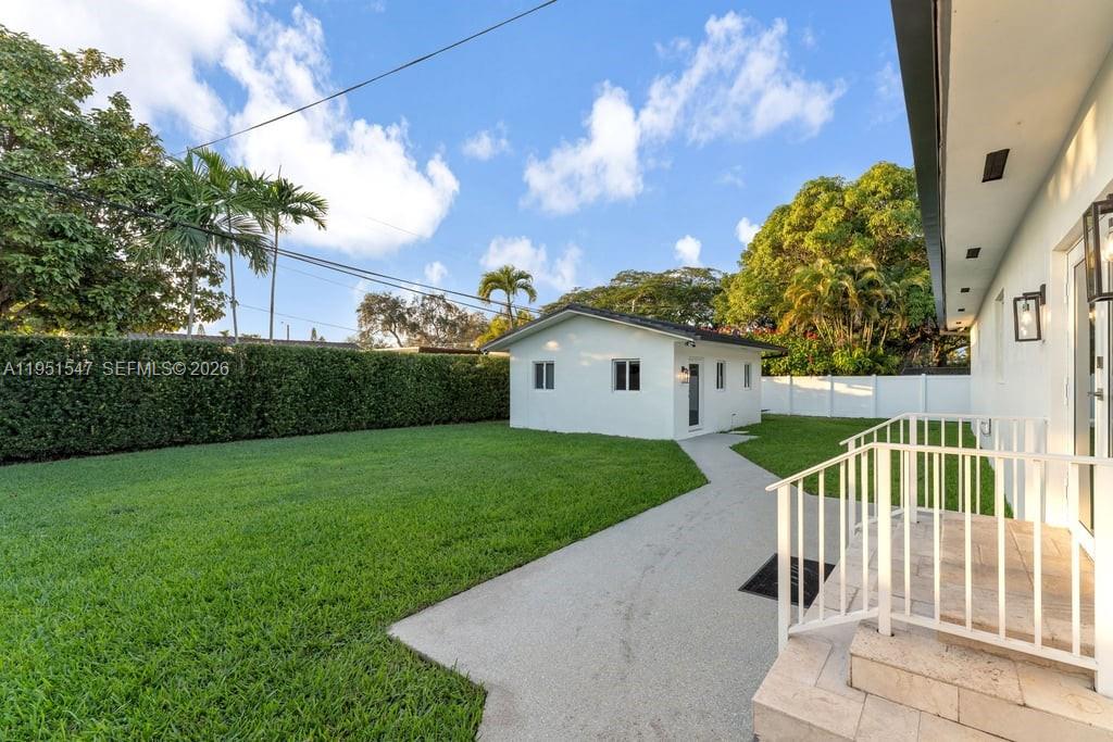 2930 Southwest 79th Court Miami, FL 33155 - Photo 5 of 53