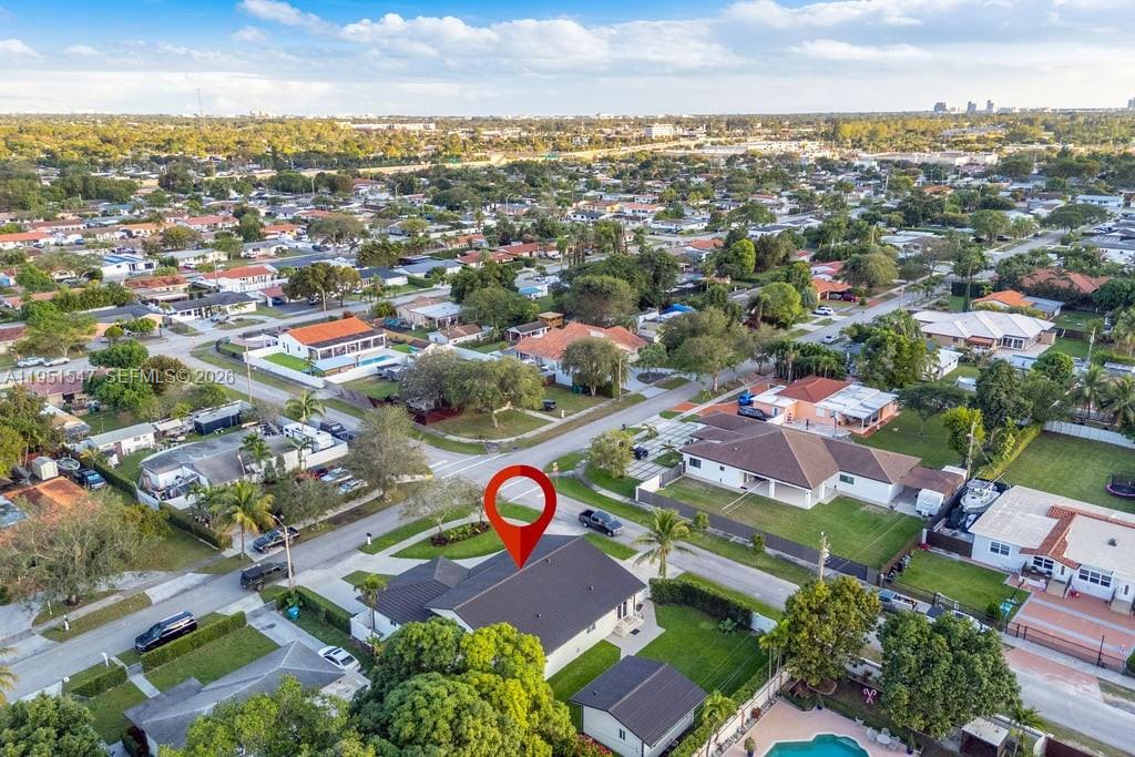 2930 Southwest 79th Court Miami, FL 33155 - Photo 9 of 53