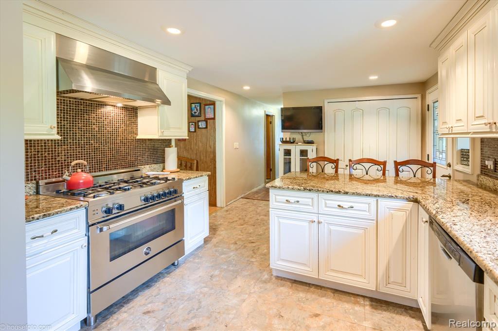 171 Elk Lake Road Attica, MI 48412 - Photo 28 of 70 Gallery Image 28