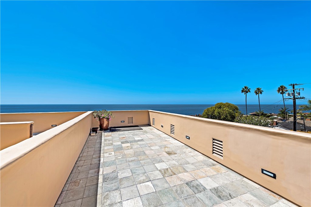 2037 South Coast Highway, Unit 11 Laguna Beach, CA 92651 - Photo 23 of 32 a view of an ocean view