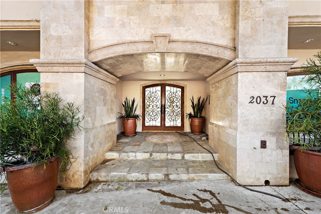 2037 South Coast Highway, Unit 11 Laguna Beach, CA 92651 - Photo 29 of 32 a view of an entryway door