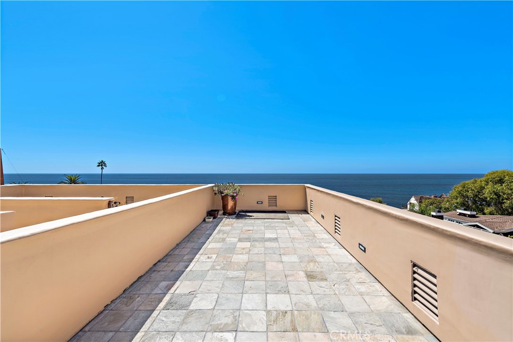 2037 South Coast Highway, Unit 11 Laguna Beach, CA 92651 - Photo 6 of 32 a view of balcony with yard