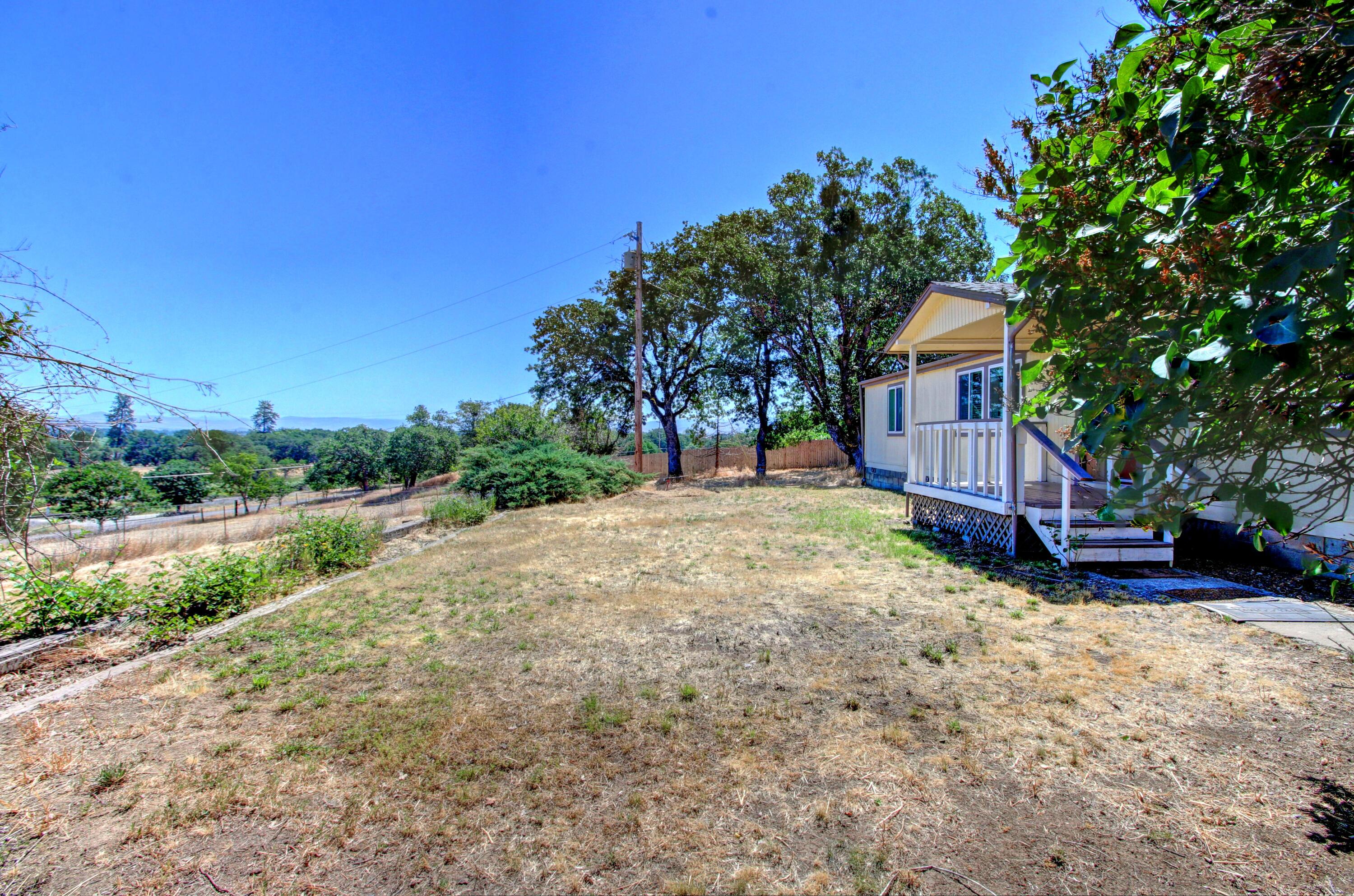 7737 Gold Ray Road Central Point, OR 97502 - Photo 34 of 38 34