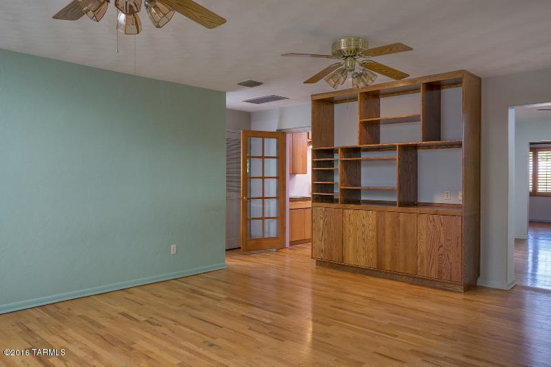 1133 East Hampton Street Tucson, AZ 85719 - Photo 11 of 25