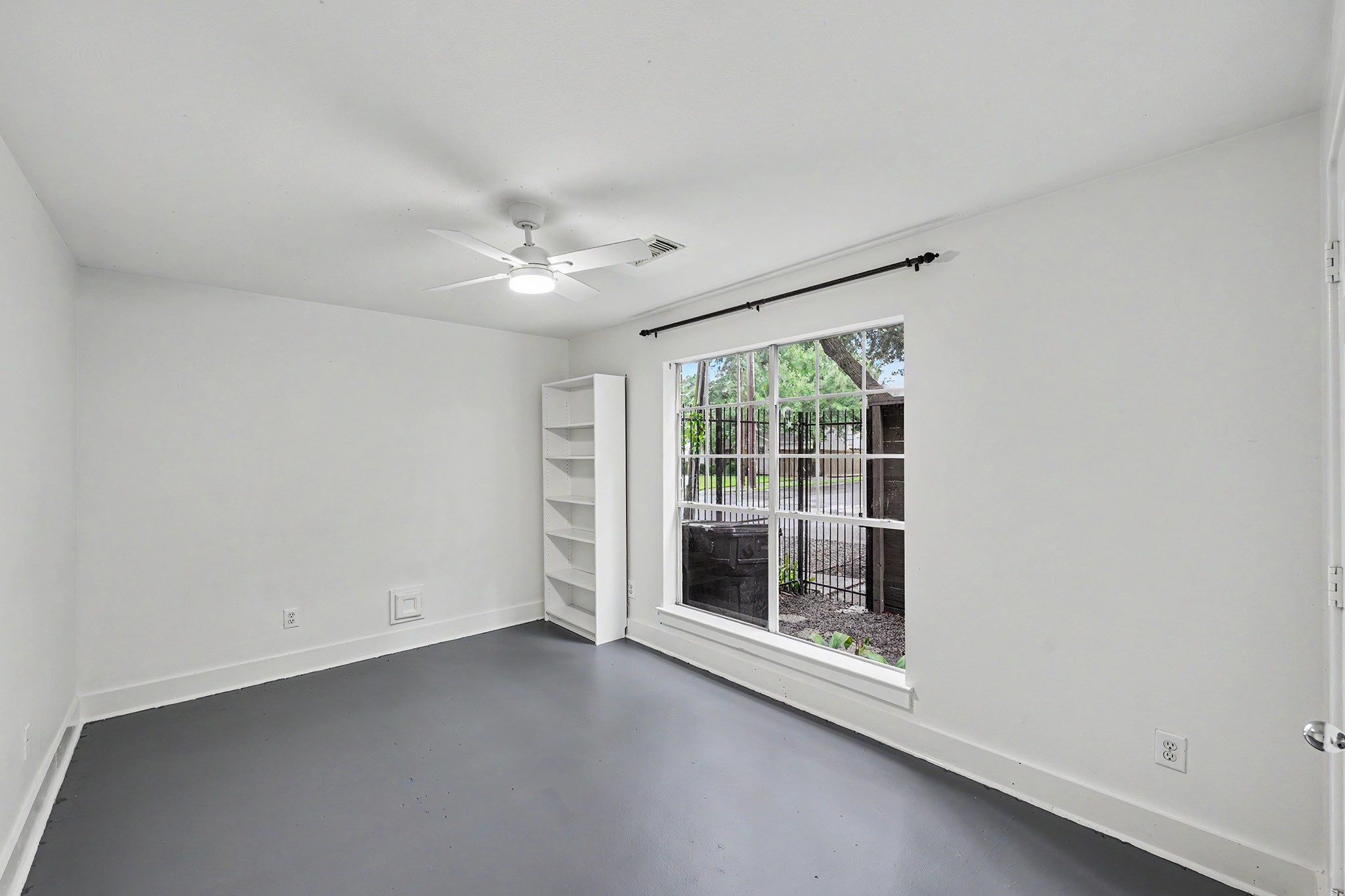 1925 Haddon Street Houston, TX 77019 - Photo 16 of 22