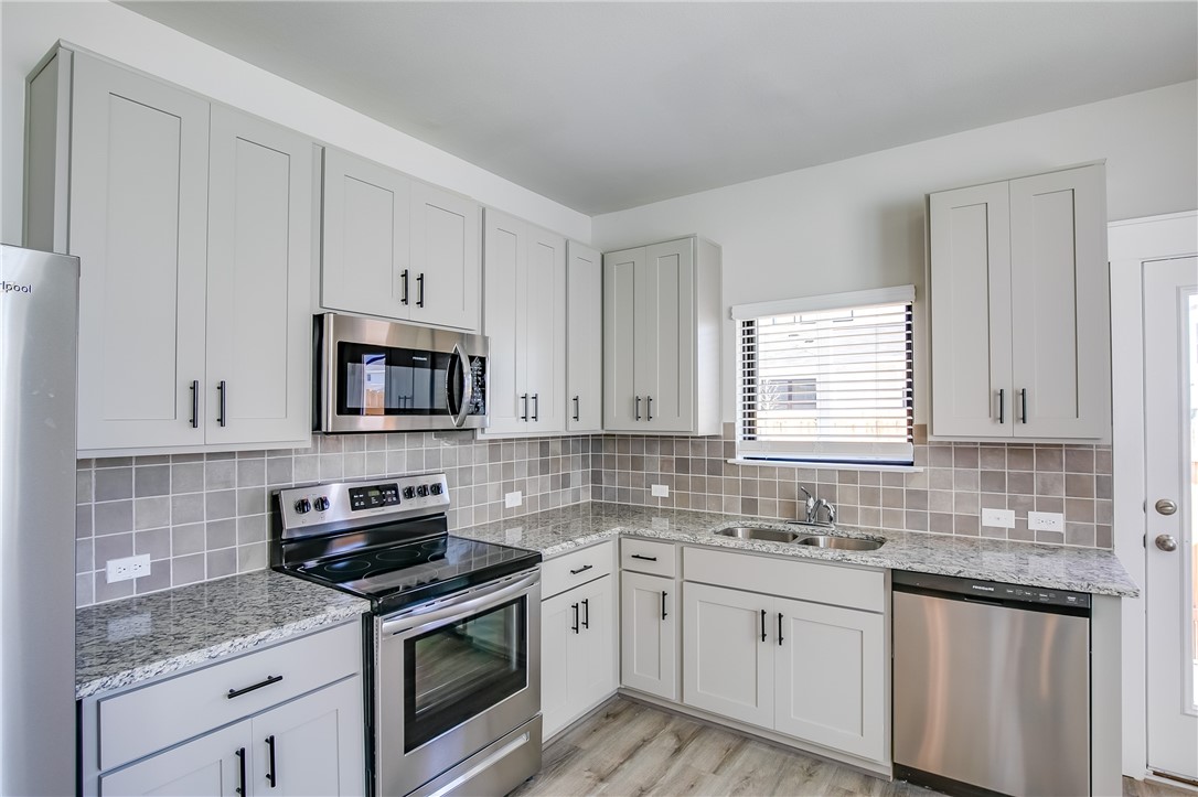 164 Threshing Road, Unit C Buda, TX 78610 - Photo 10 of 31 Gallery Image 10