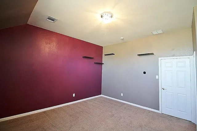 $3,295 | 110 White Oak Lane, Red Oak, TX 75154