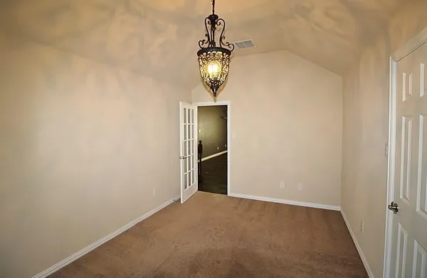 $3,295 | 110 White Oak Lane, Red Oak, TX 75154