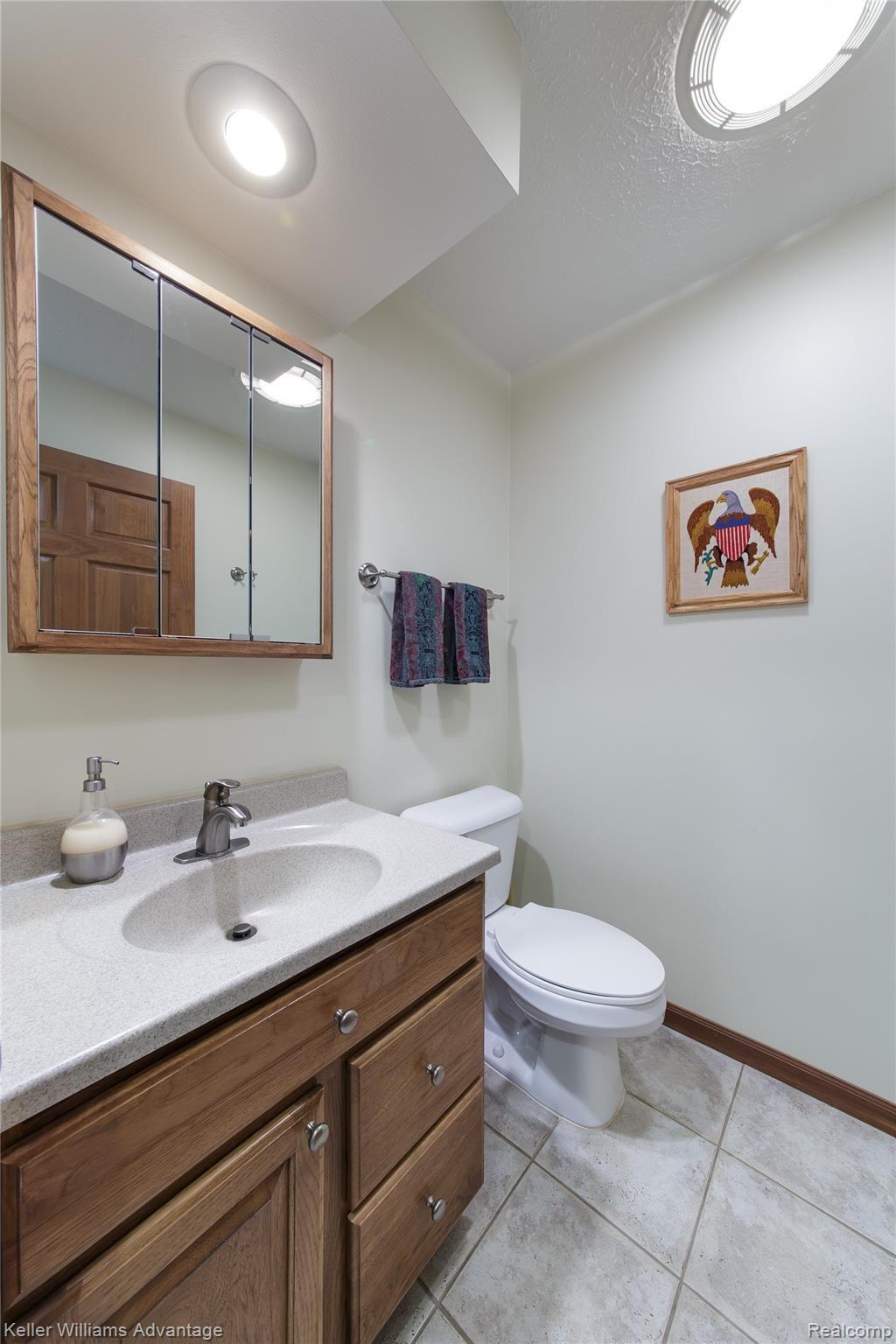 8256 Kilgore Road Avoca, MI 48006 - Photo 26 of 54 Kilgore_8256_HalfBath_02.jpg