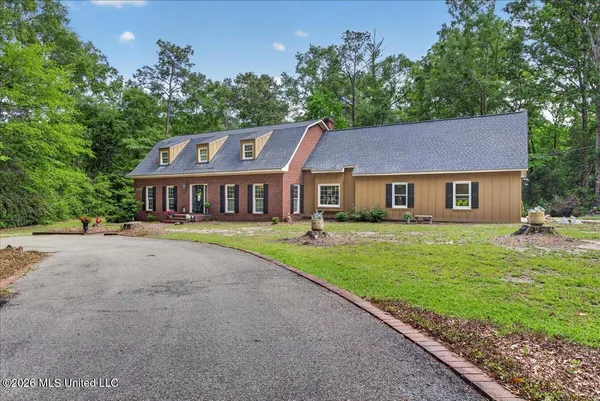$550,000 | 91189 Highway 42, Richton, MS 39476