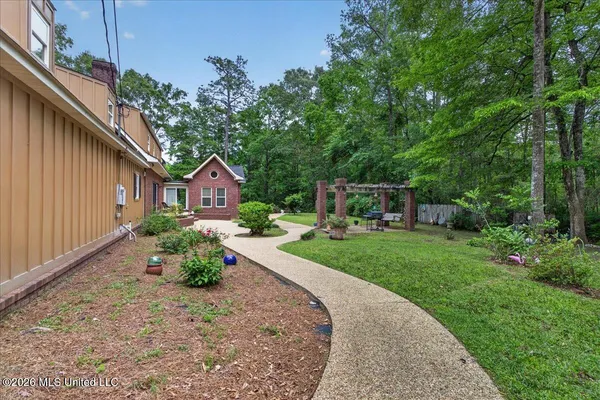 $550,000 | 91189 Highway 42, Richton, MS 39476