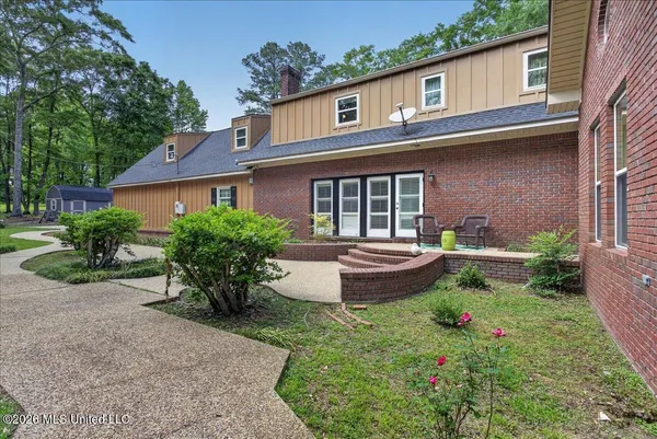 $550,000 | 91189 Highway 42, Richton, MS 39476