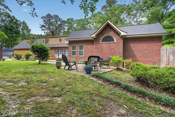 $550,000 | 91189 Highway 42, Richton, MS 39476