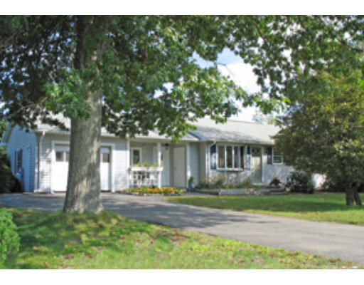 531 Country Club Road Greenfield, MA 01301 - Photo 1 of 5 Gallery Image 1