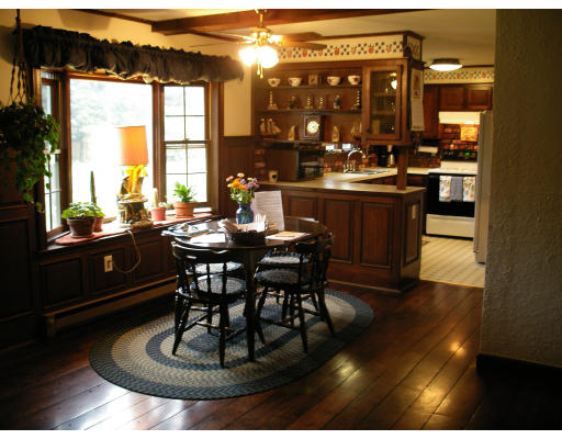 531 Country Club Road Greenfield, MA 01301 - Photo 3 of 5 Gallery Image 3