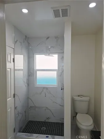 $2,500 | 3030 West 12th Street, Los Angeles, CA 90006