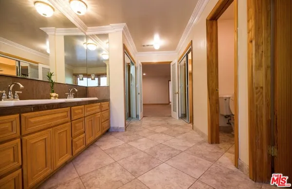 $4,975 | 1115 Garfield Avenue, Pasadena, CA 91104