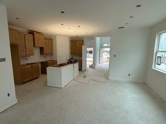 $400,000 | 2311 Garden Arbor Lane, Tomball, TX 77375