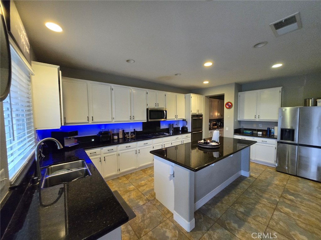 20530 Fox Den Road Wildomar, CA 92595 - Photo 3 of 24