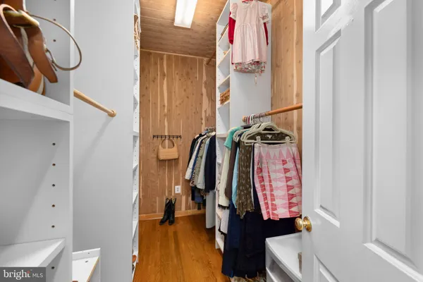 $2,800,000 | 1215 Stuart Robeson Drive, McLean, VA 22101