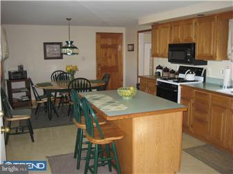 620 West Washington Street Riverside, NJ 08075 - Photo 3 of 12 Kitchen