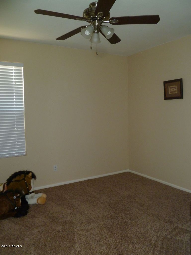125 West Wagoner Road Phoenix, AZ 85023 - Photo 14 of 24 Bedroom3