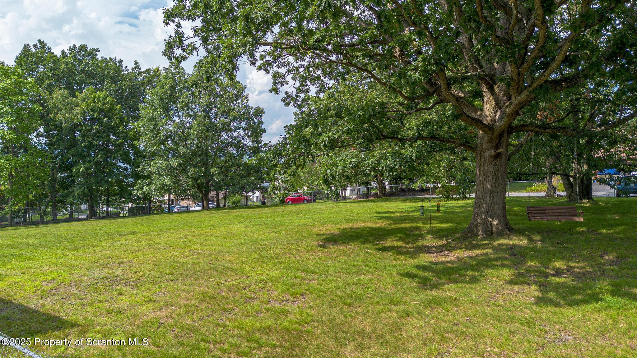 704 Connell Street Scranton, PA 18505 - Photo 15 of 19 15