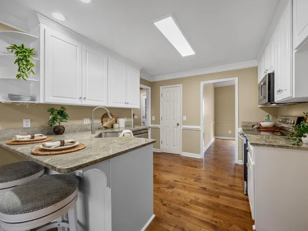 $479,900 | 404 Grayson Drive, Moore, SC 29369