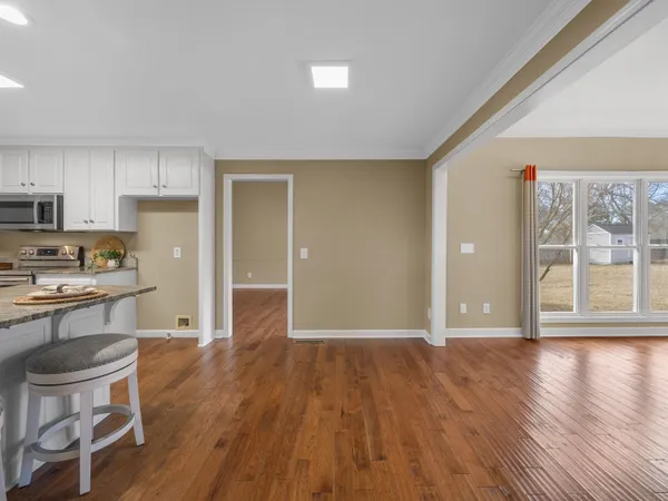 $479,900 | 404 Grayson Drive, Moore, SC 29369