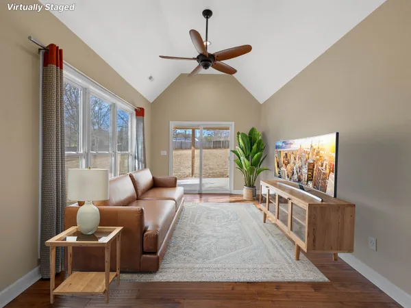 $479,900 | 404 Grayson Drive, Moore, SC 29369