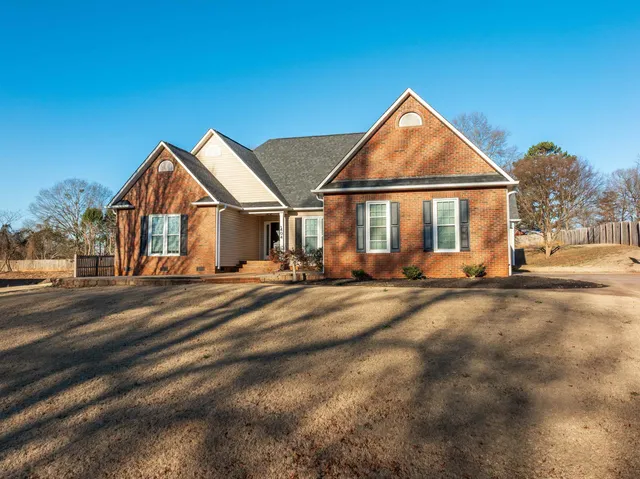 $485,000 | 404 Grayson Drive, Moore, SC 29369