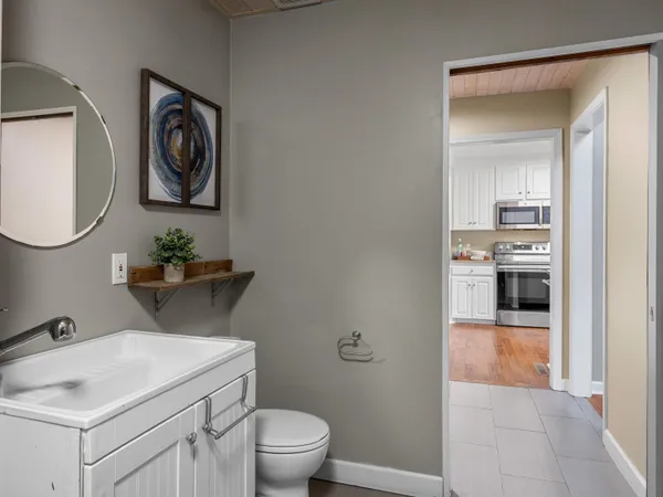 $479,900 | 404 Grayson Drive, Moore, SC 29369